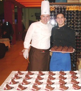 Il Maestro Pasticcere Salvatore Gabbiano con lo chef Vincenzo Del Sorbo 