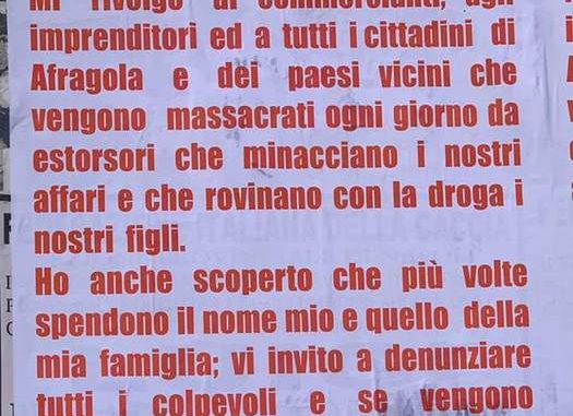 Fratello boss a cittadini, "Pizzo a mio nome? Denunciateli"