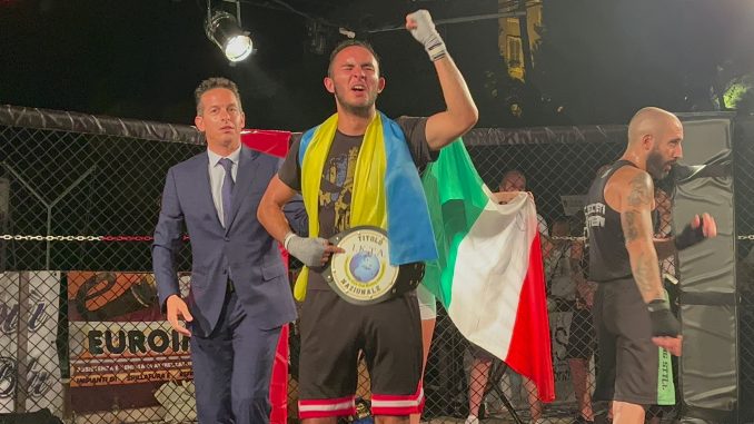 Una foto dell'atleta Angelo Esposito Una foto dell'atleta Angelo Esposito