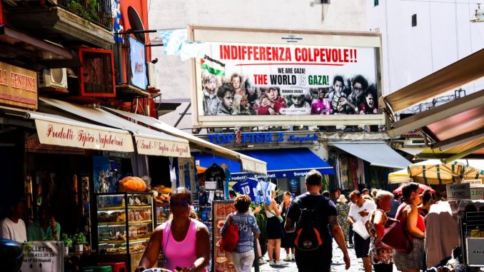 440 -10X3.30 -NAPOLI P.ZZA PIGNASECCA C. STORICO TRATTO USCITA METRO' FUNICOLARE CUMANA MONTESANTO (313)